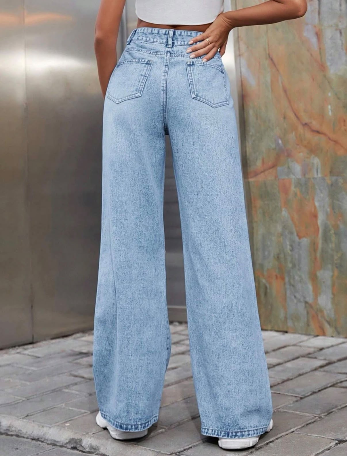 ICE BLUE TORN JEANS - Image 5