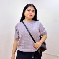 Lavender Round Neck Pullover